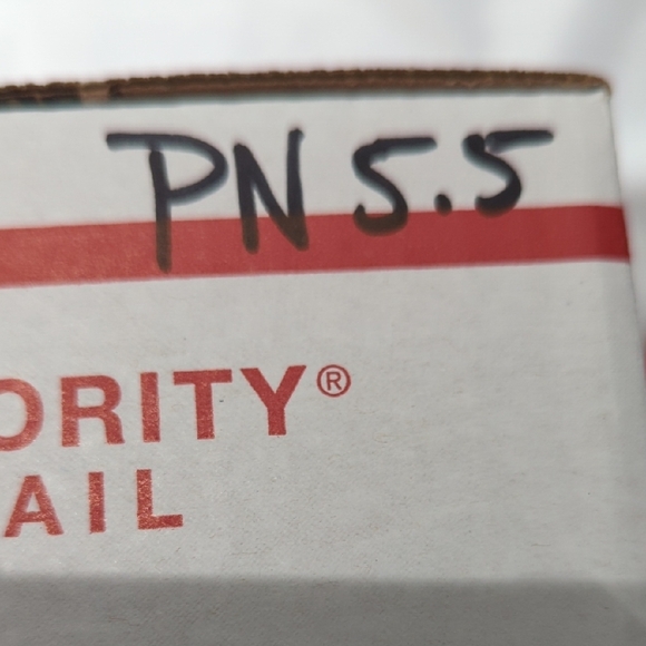 Amazing Nike Kids Black, Pink,Brown and Blue Sneakers, Beautiful !! 5.5 Y - Picture 13 of 13